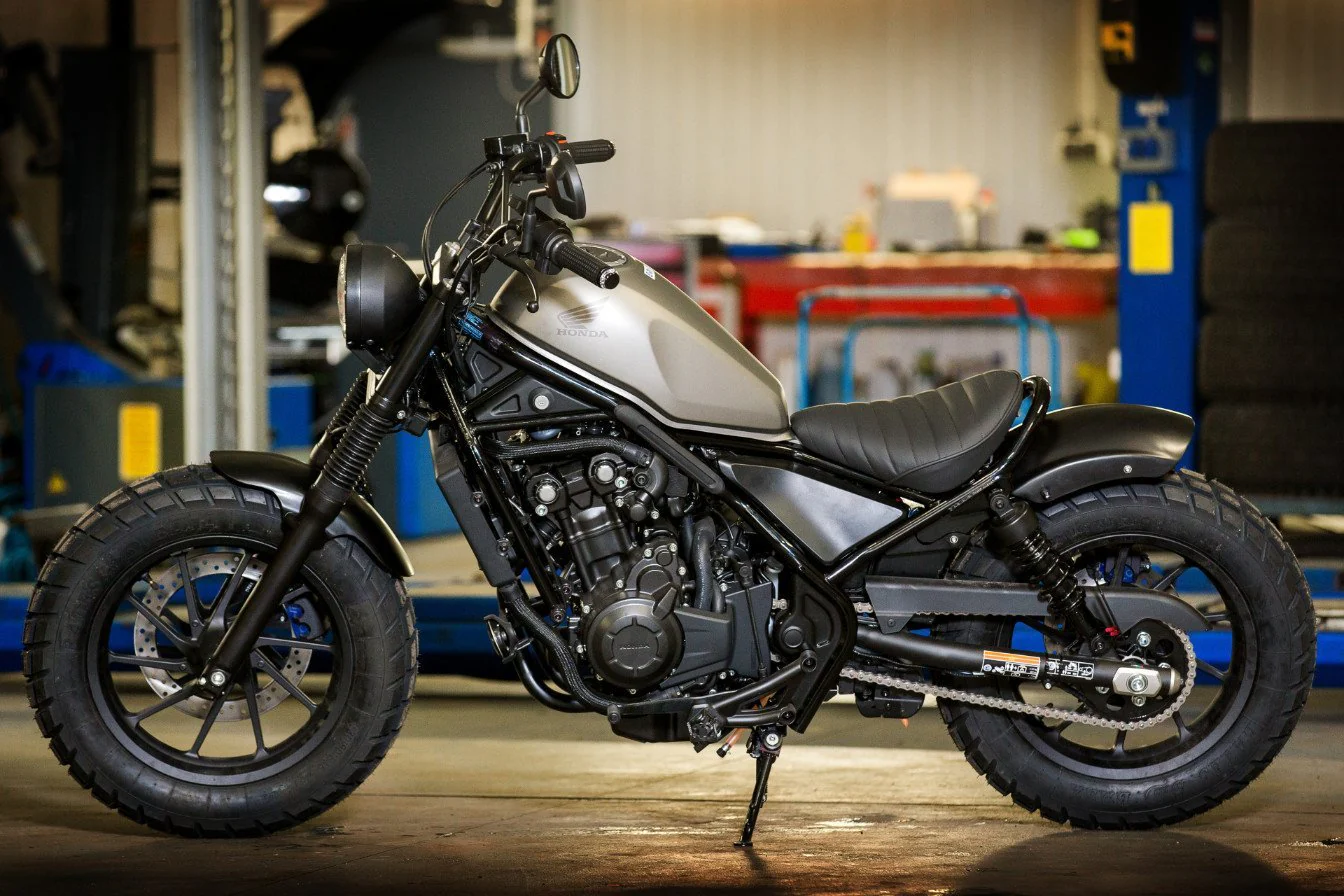 Red Hot Chili Customs Honda CMX500 Rebel - Image 4