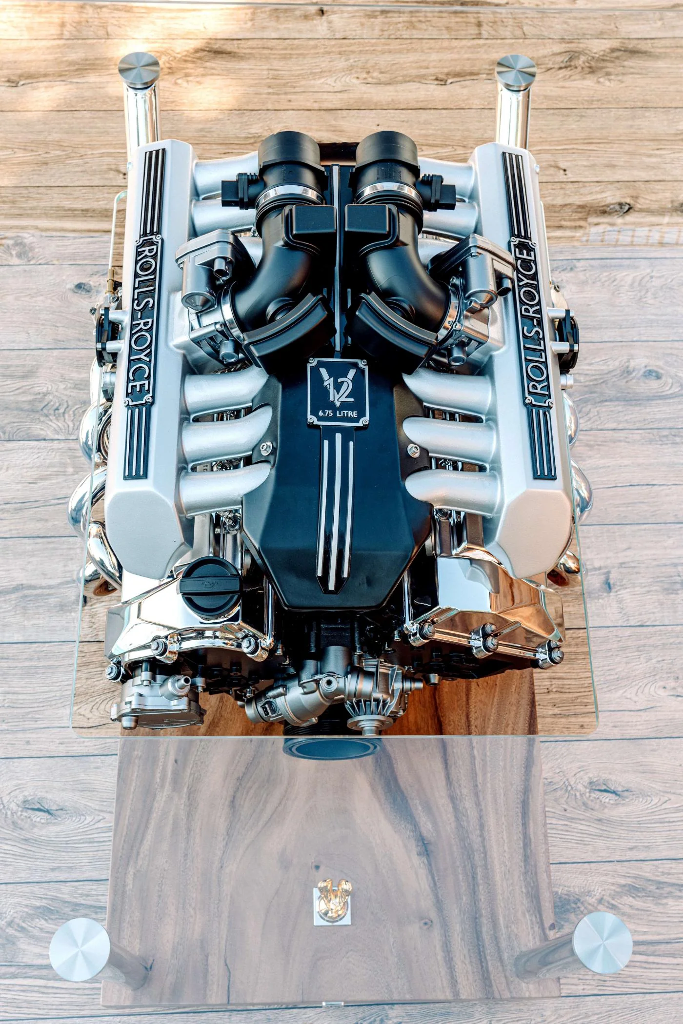 Rolls-Royce Phantom V12 Engine Coffee Table – Rolls-Royce Engine Art Table | TheArsenale - Image 7