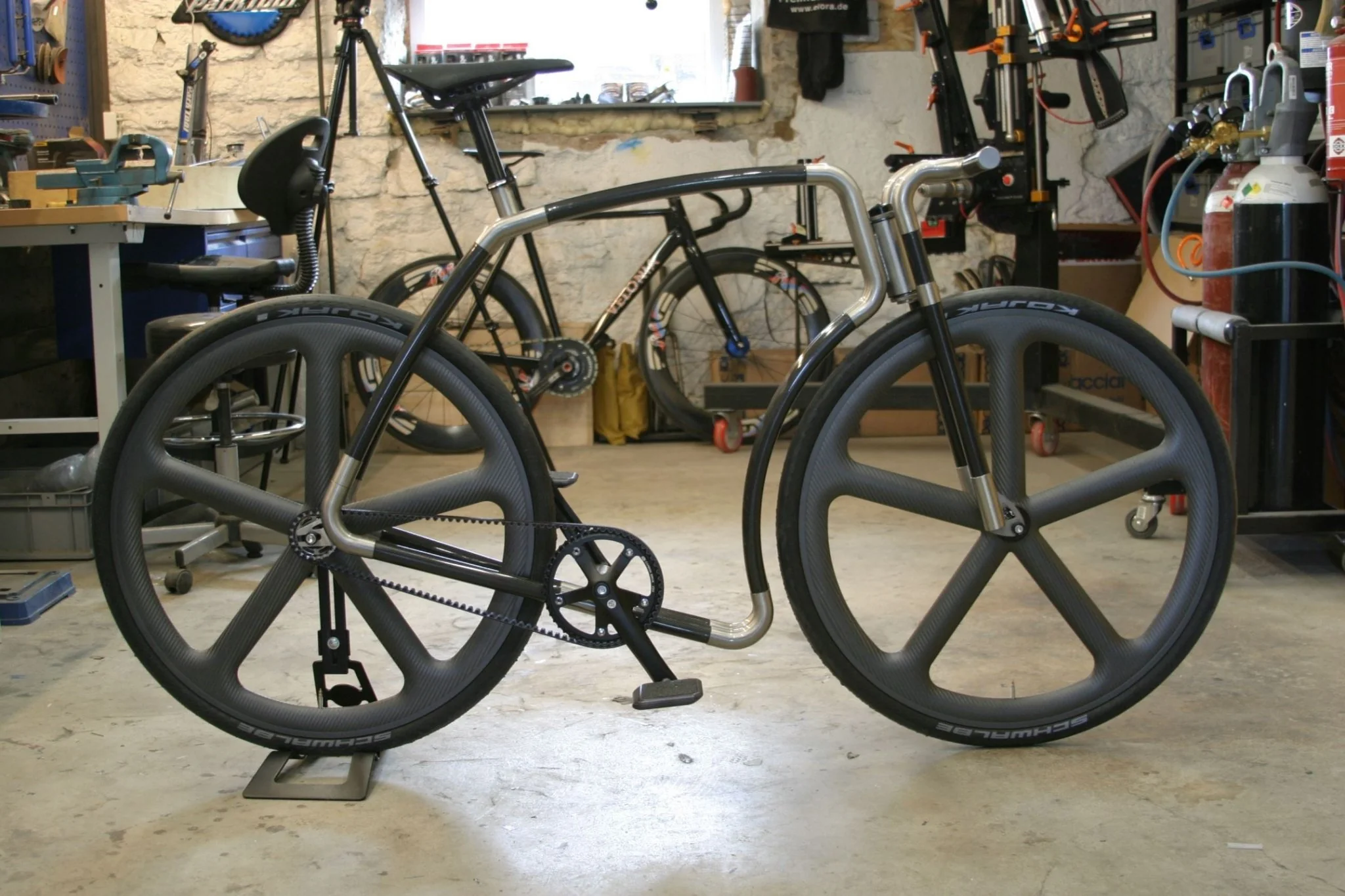 Viks Carbon - Image 10