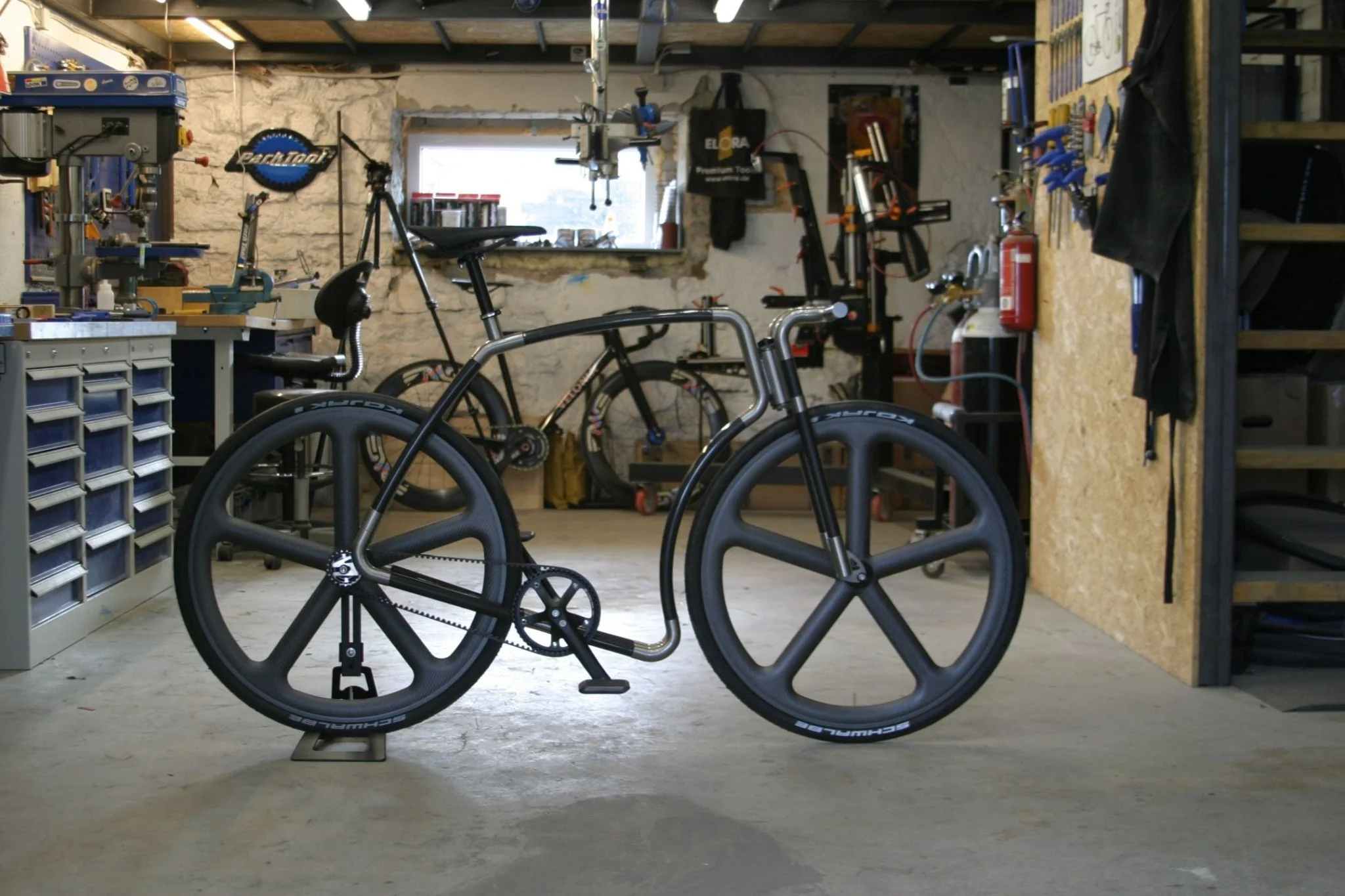 Viks Carbon - Image 3