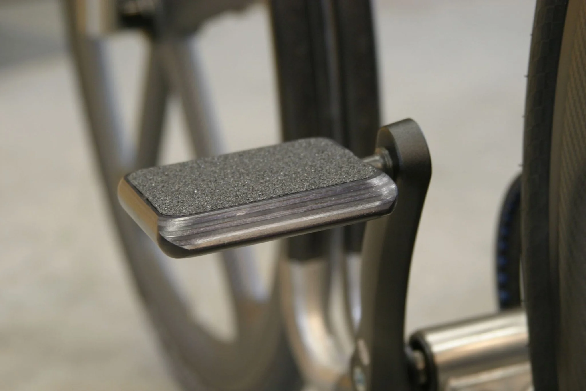 Viks Carbon - Image 9